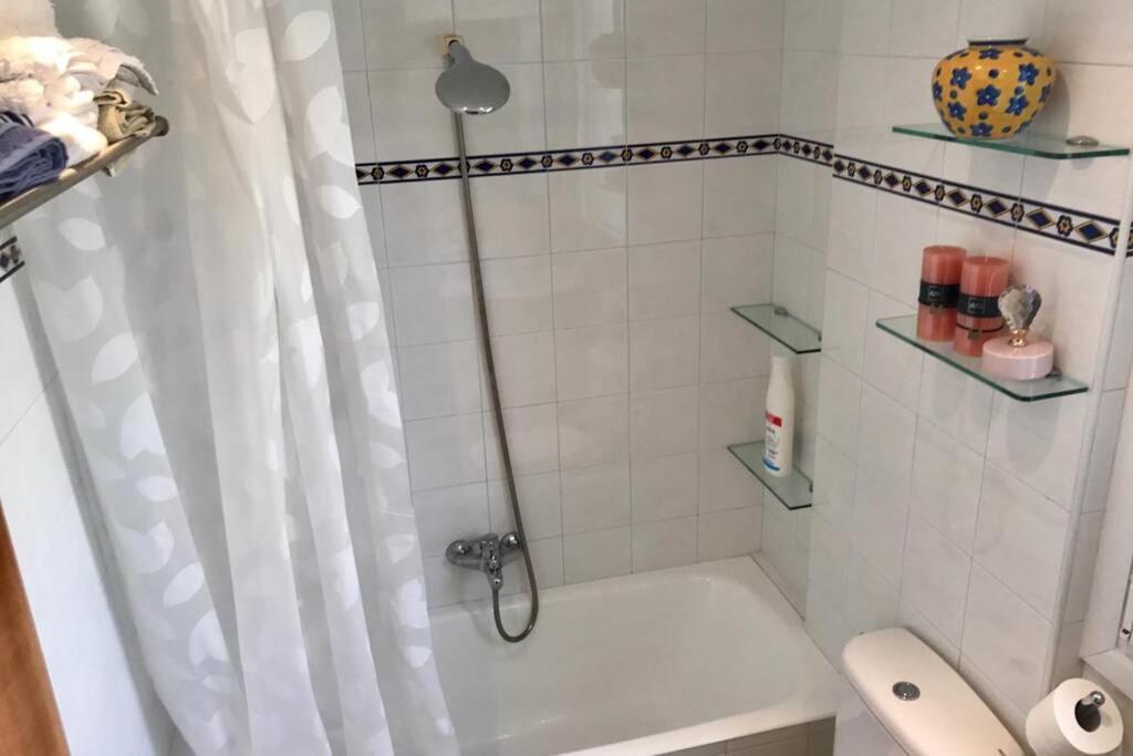 Piso Algorta+Wifi Gratis+Parking.Cerca De Bilbao. Getxo Exterior photo